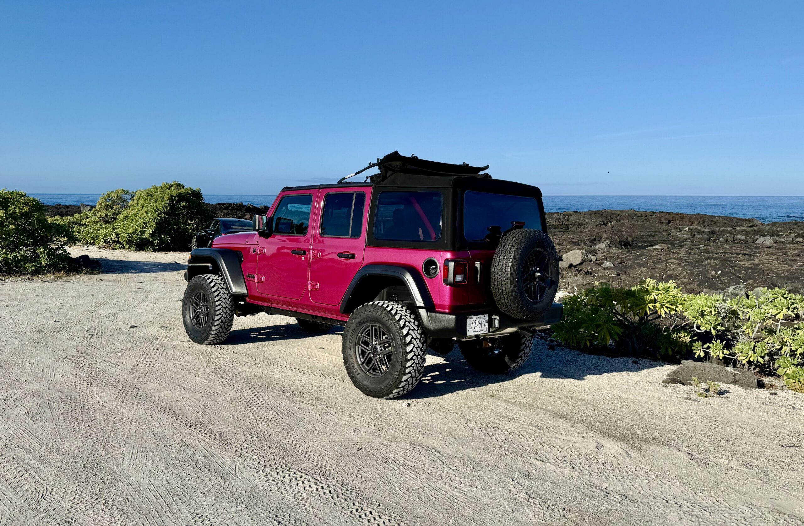Jeep Sport S Lifted (Tuscadero Pink)