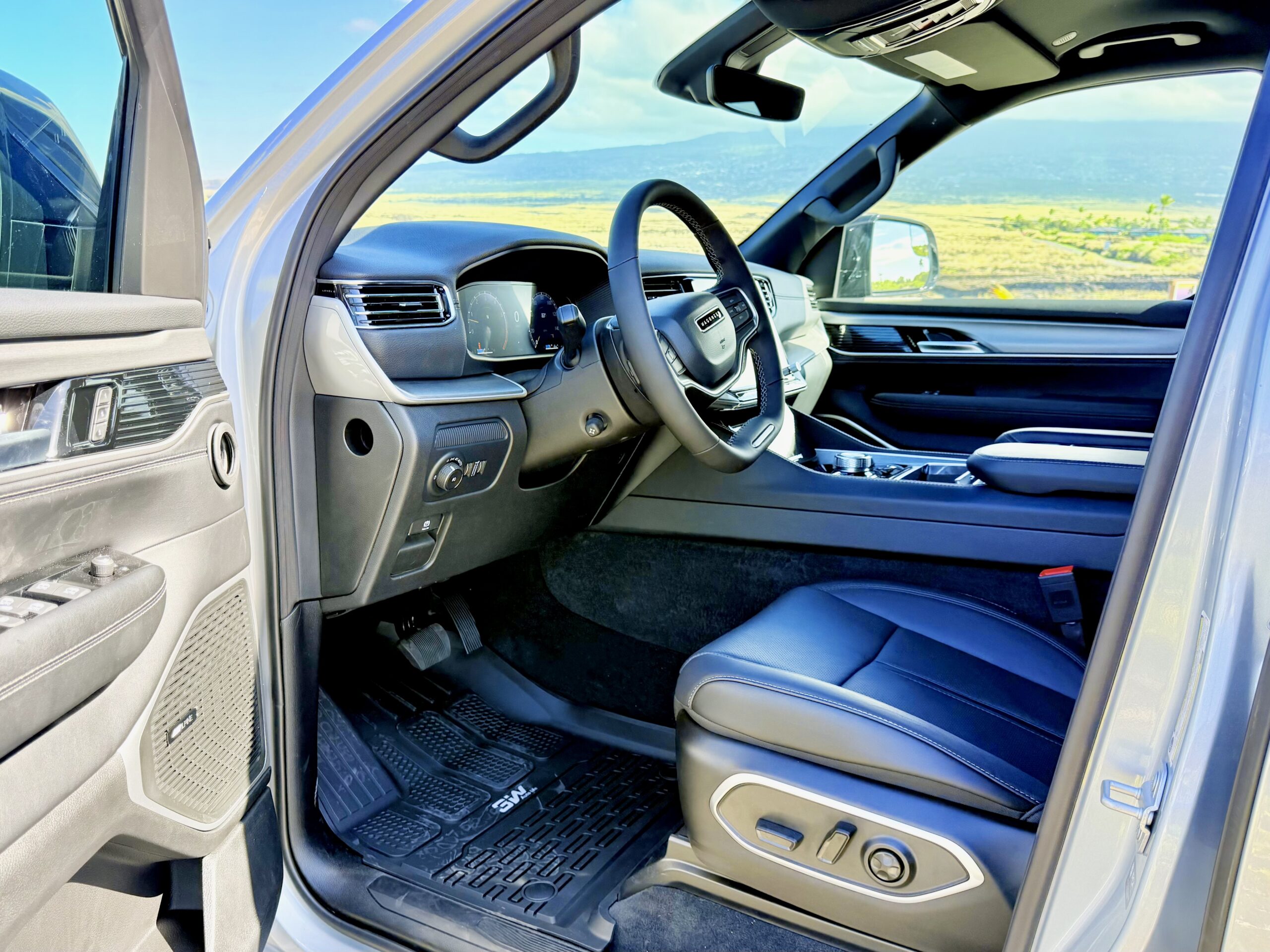 Wagoneer Series 2 – 8 seater