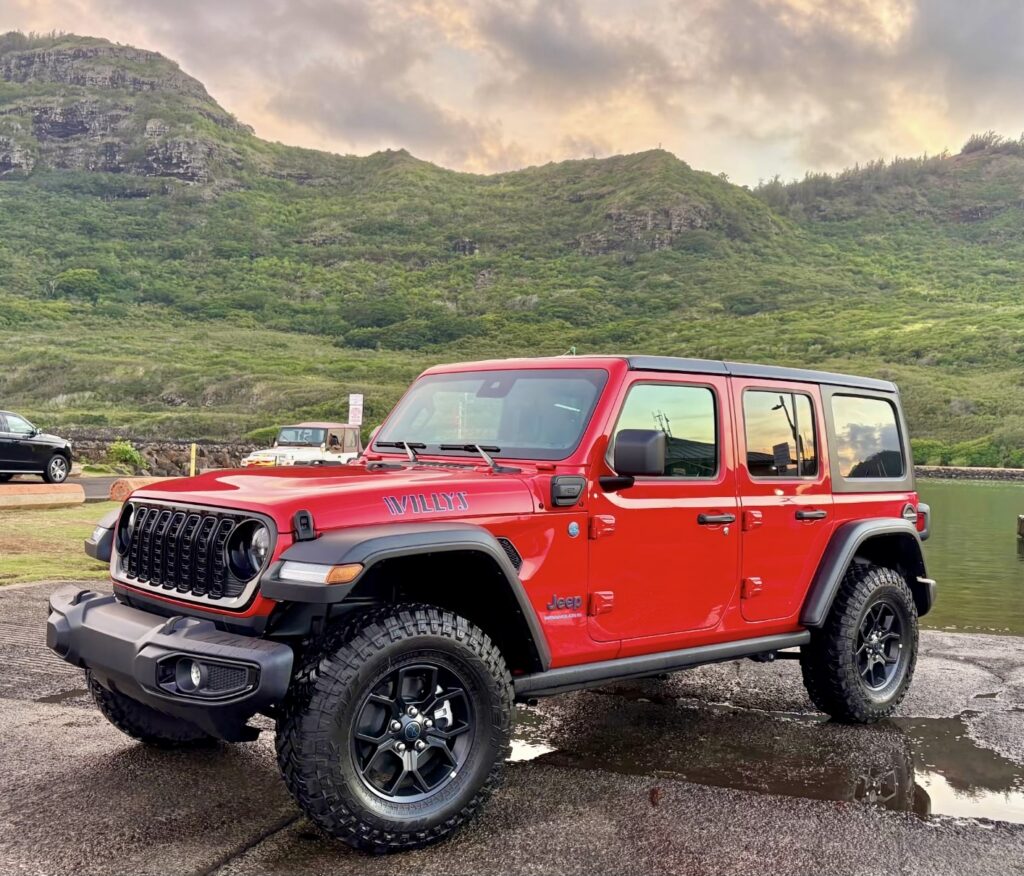 4dr Wrangler 4XE Hybrid Hard Top