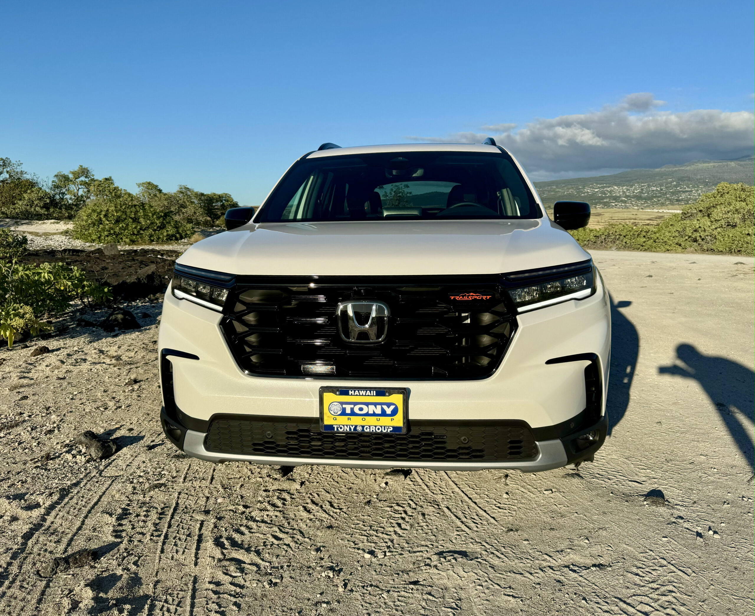 Honda Pilot Trailsport (White) ZLX650